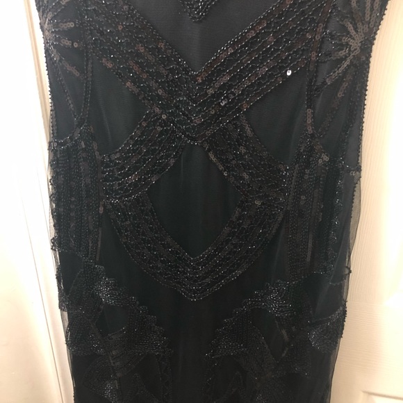 Black dress with accessories - Picture 3 of 8